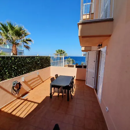Caletillas Beach Apartment *