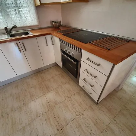 Caletillas Beach Apartment *